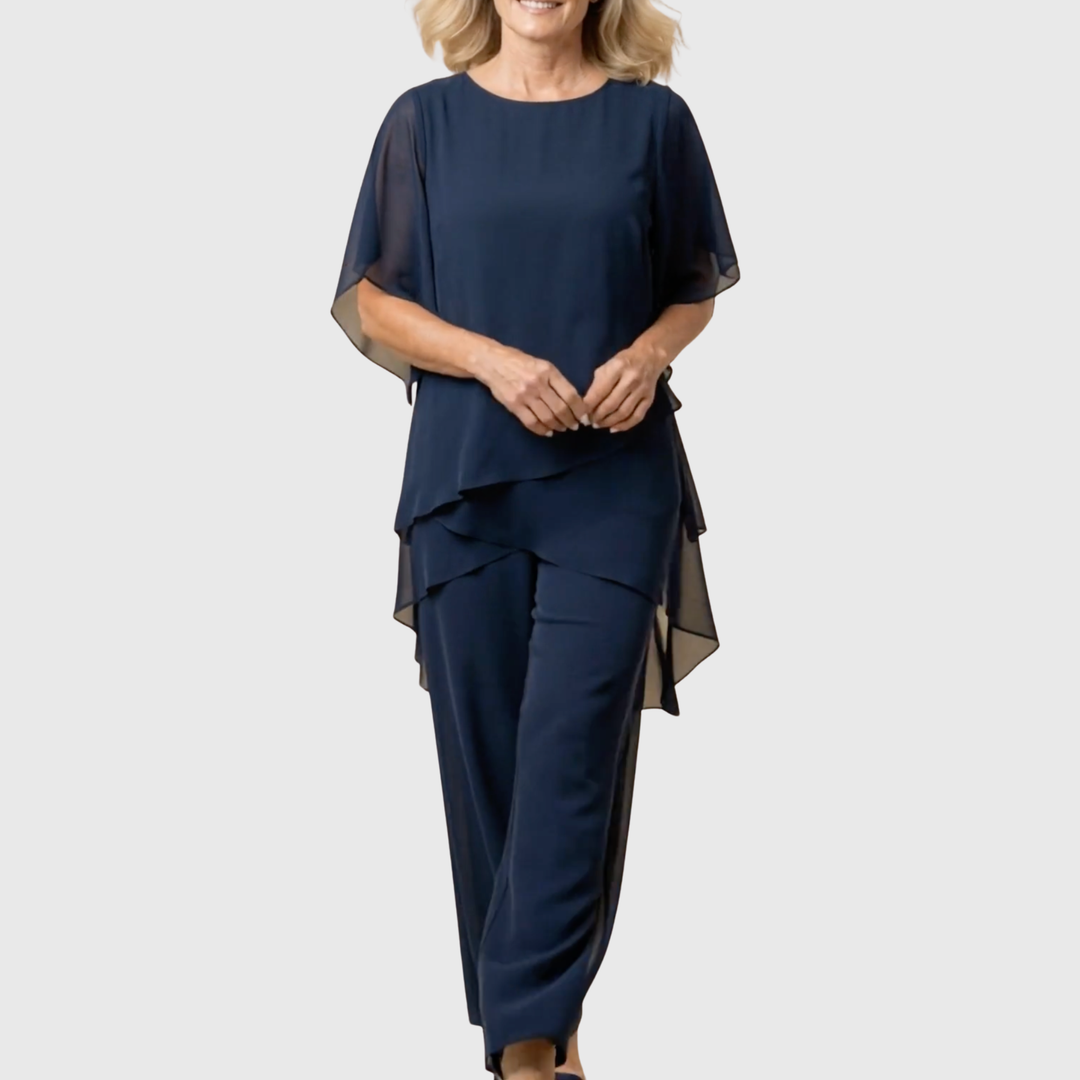 Linda | Outfit with Draped Palazzo Trousers