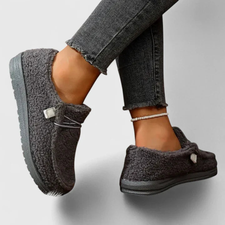 Nia | Orthopaedic Loafers