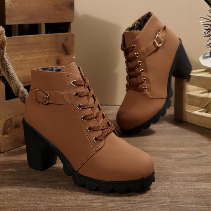 Zyrah™ | Orthopaedic Boots
