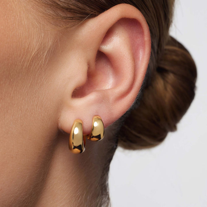 Rhaquellee | 14k Gold Earrings