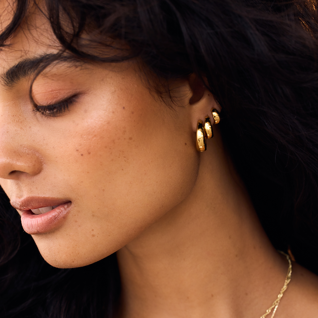 Rhaquellee | 14k Gold Earrings