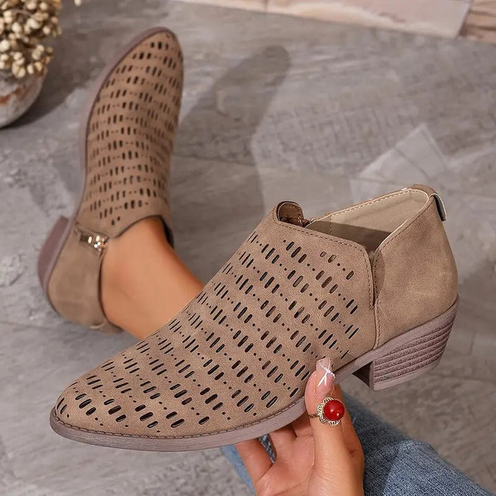 Nat | Orthopaedic Boots