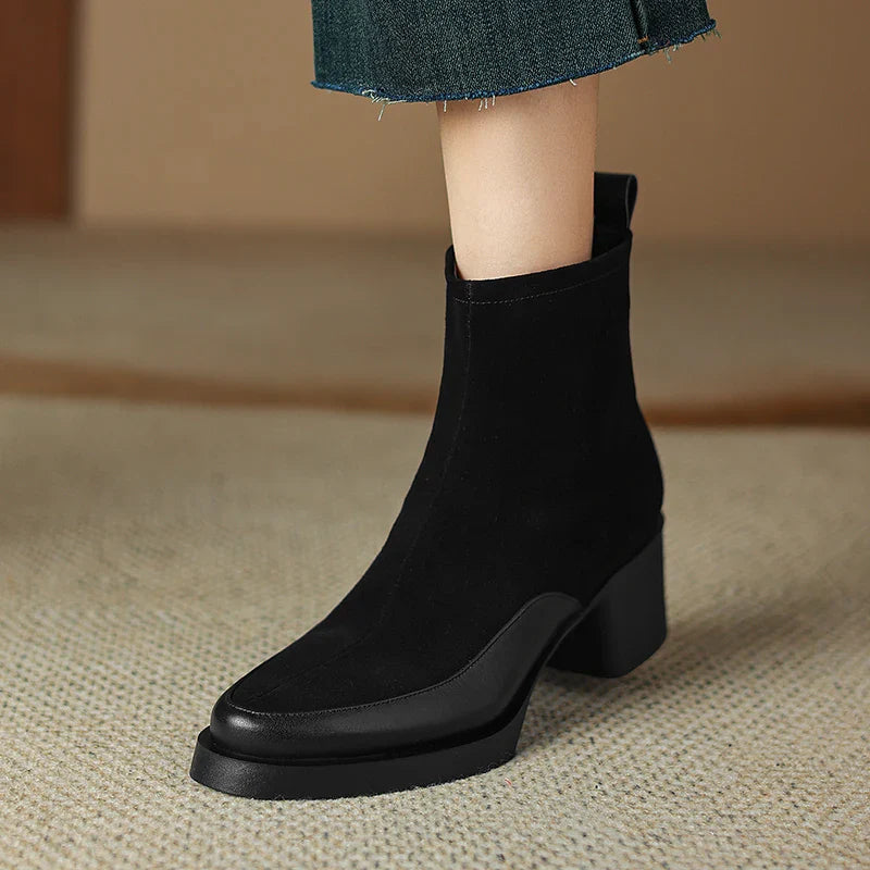 Vaelie | Orthopaedic Boots