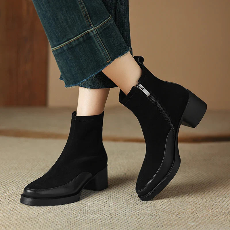 Vaelie | Orthopaedic Boots