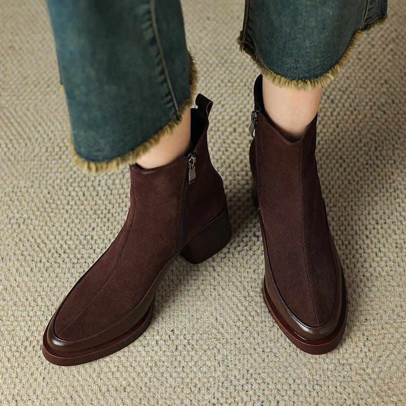 Vaelie | Orthopaedic Boots