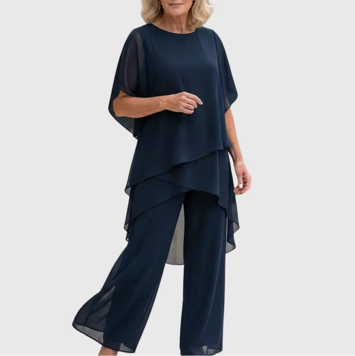 Linda | Outfit with Draped Palazzo Trousers